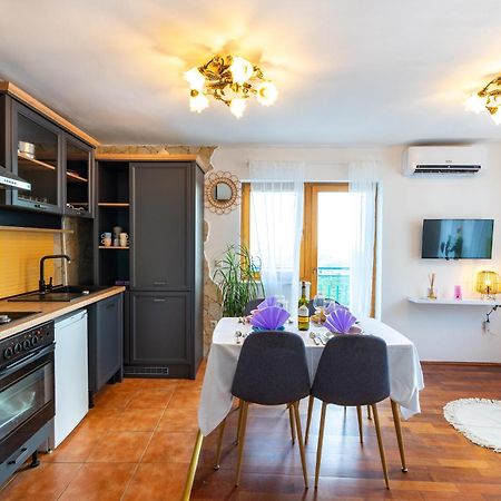 Olive Garden House In Zrnovnica With A View & Bbq Βίλα Εξωτερικό φωτογραφία
